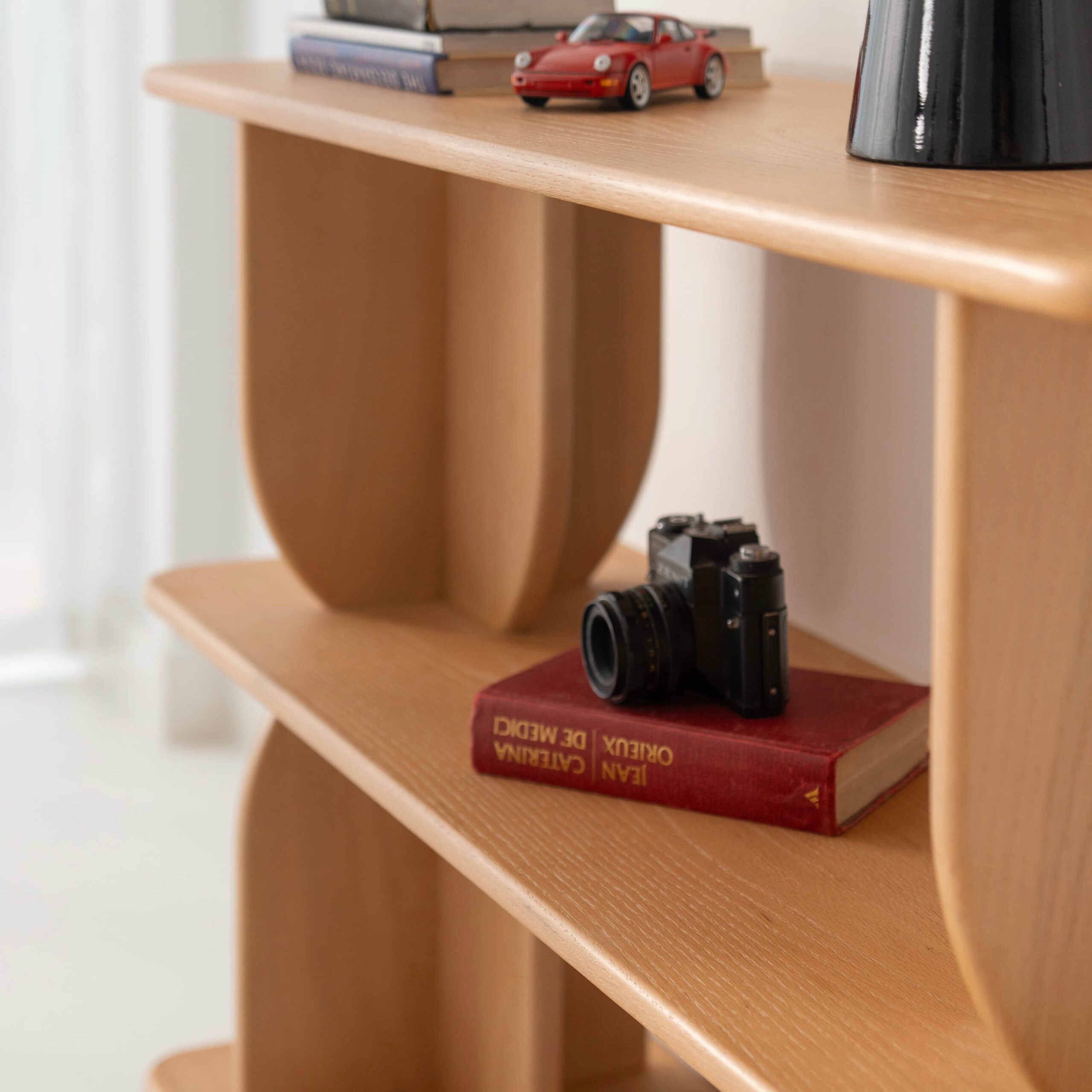 Lira Console - Image 4