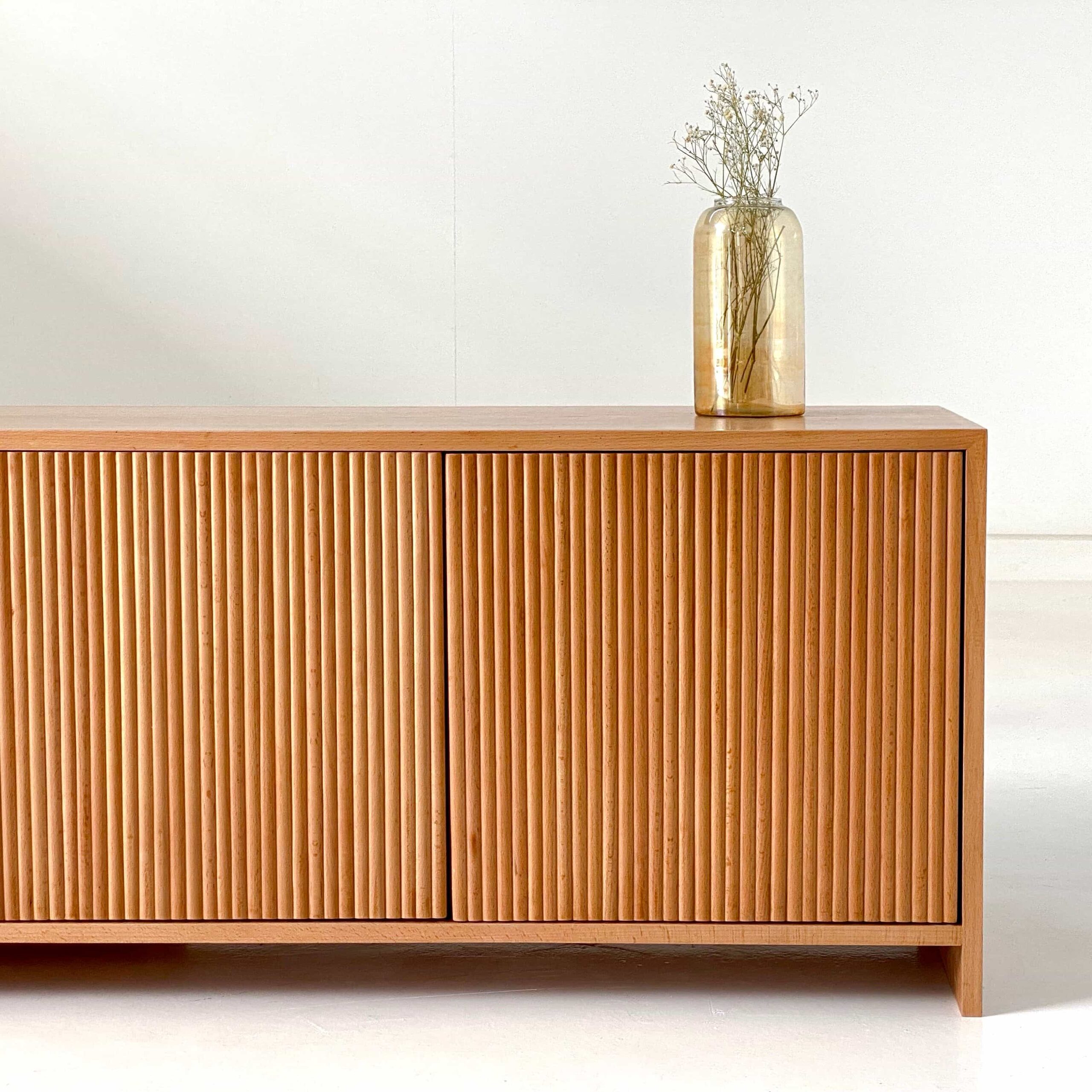 Fluted Beech Wood and Natural Oak Veneer TV Unit - Image 4